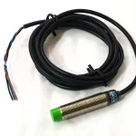 سنسور القایی 12 میلیمتری PRL12 آلتون NPN از نمای بالا