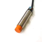 سنسور القایی 12 میلیمتری PRL12 آلتون PNP از نمای نزدیک