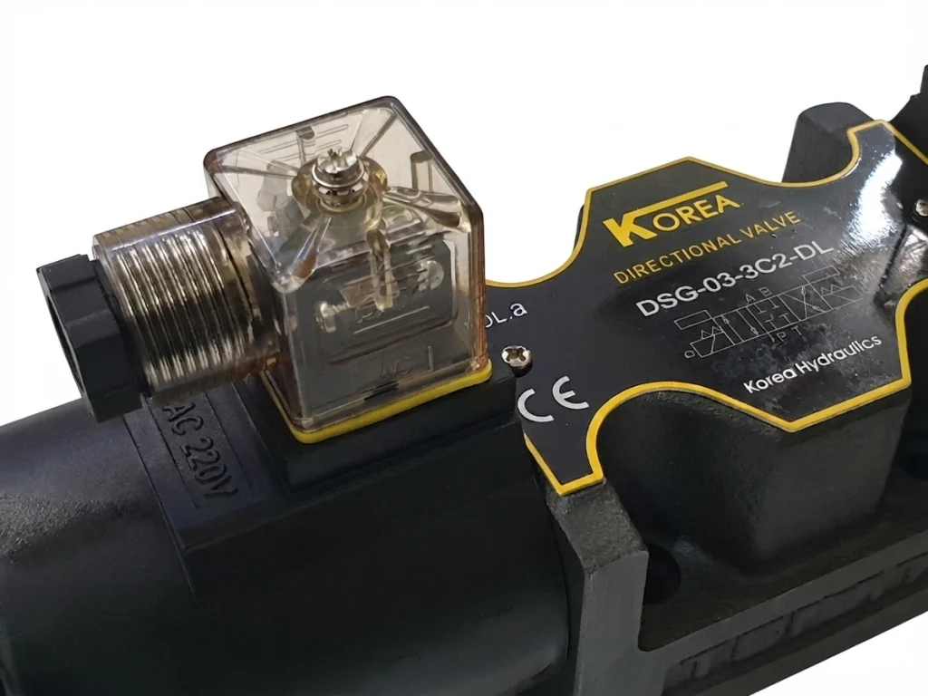 شیر هیدرولیک برقی کنترل جریان KOREA DSG-03 از نمای نزدیک